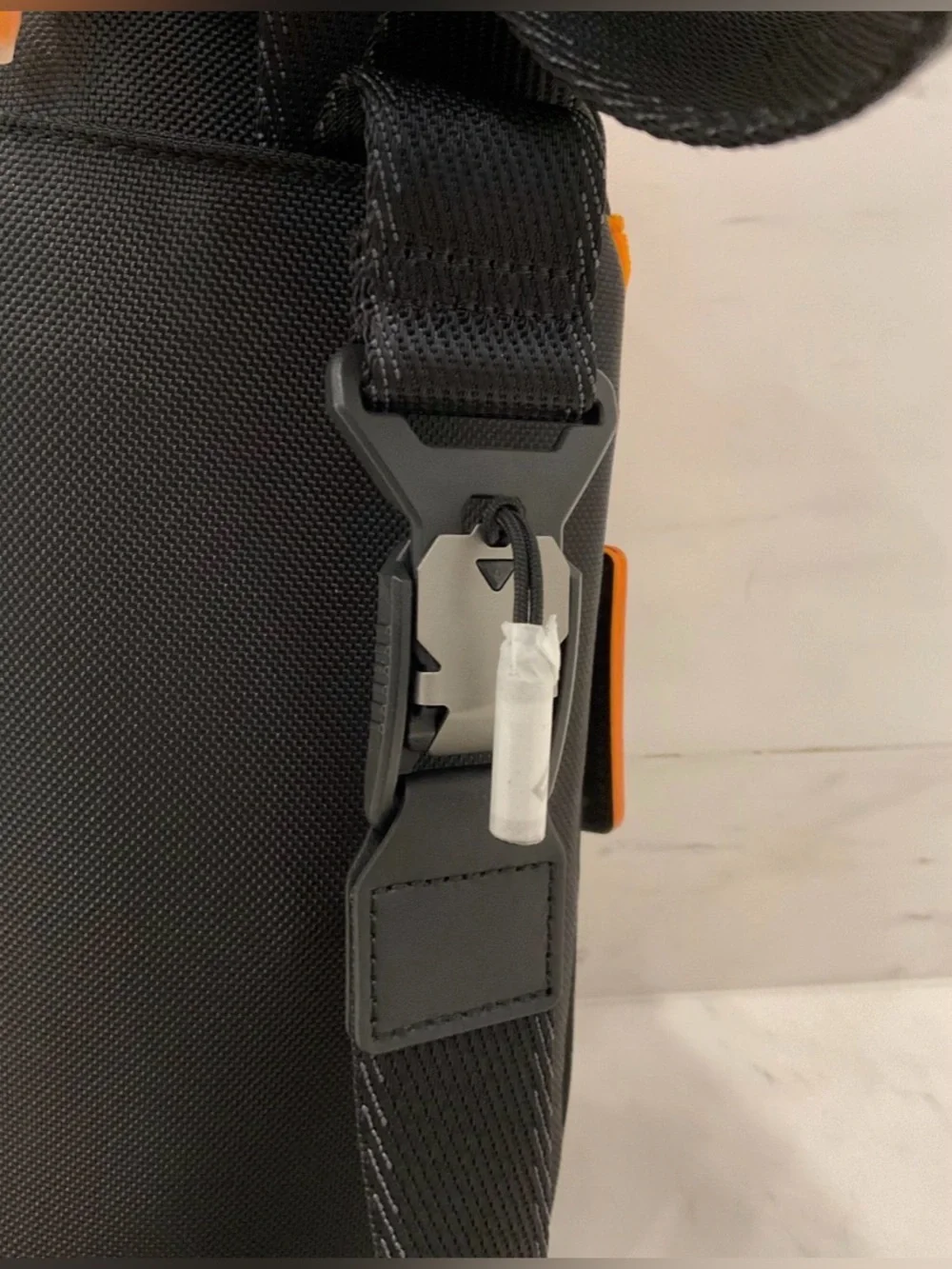 NEW Tumi McLaren Esports Downforce PRO Sling Crossbody - Black & Papaya Orange
